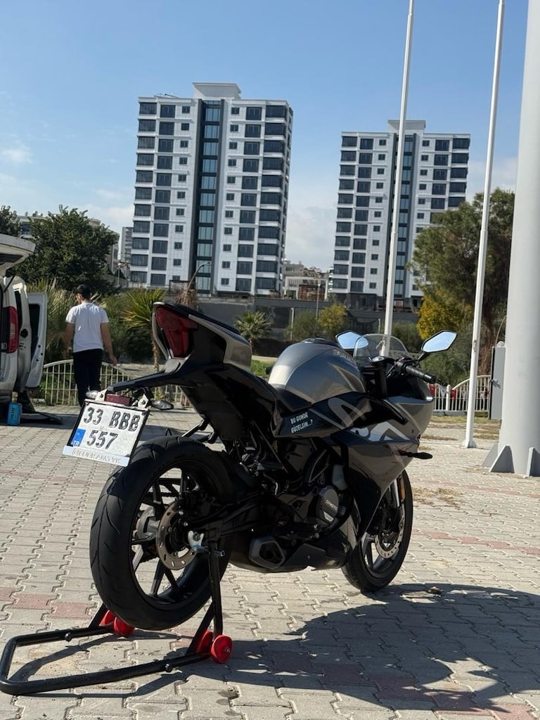 CF MOTO 250SR / temiz bakımlı / 13.*** KM - 6