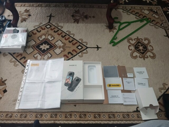 Insta360 X3 5.7K 360° Aksiyon Kamera + Samsung 512 GB Hafıza Kartı +