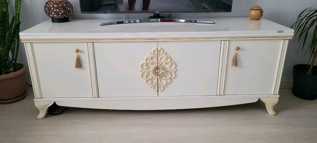 Klasik / Modern Detaylı, Temiz TV Sehpası – Geniş Depolama Alanı - 4