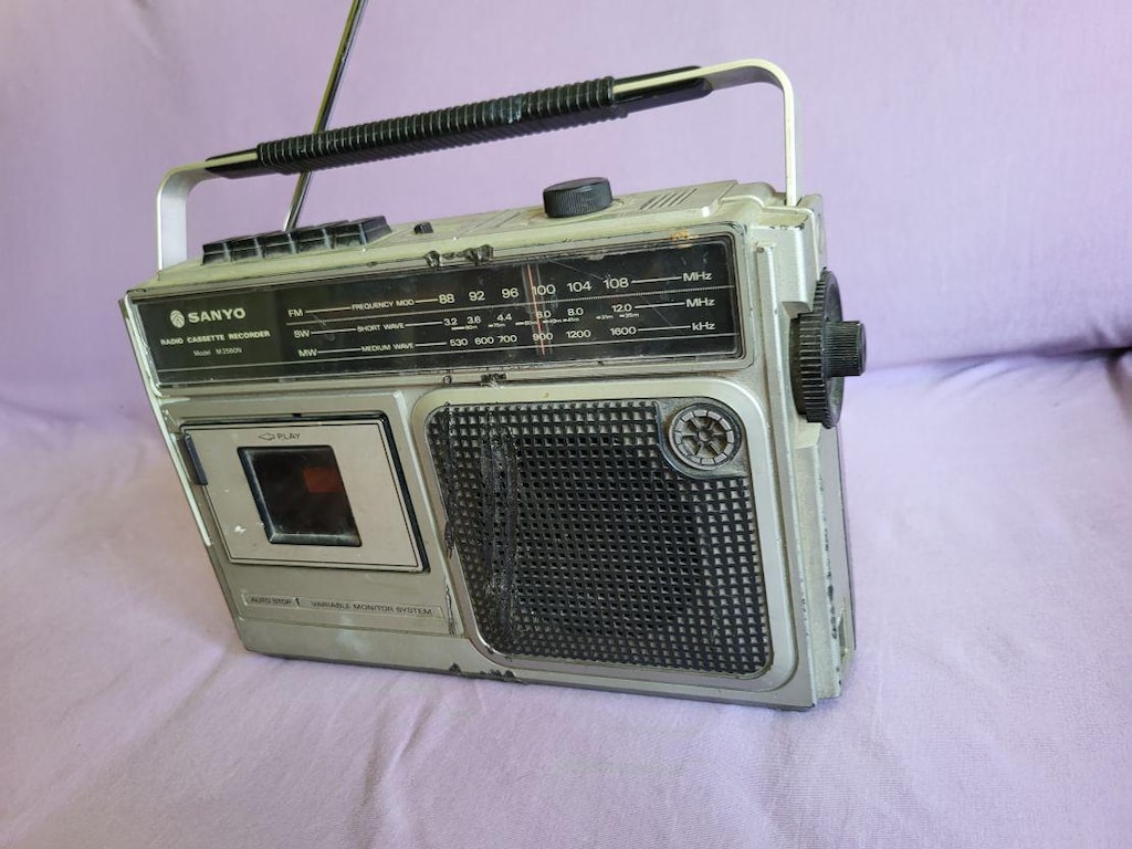 Japon yapımı Sanyo Radyo kasetçalar - 10