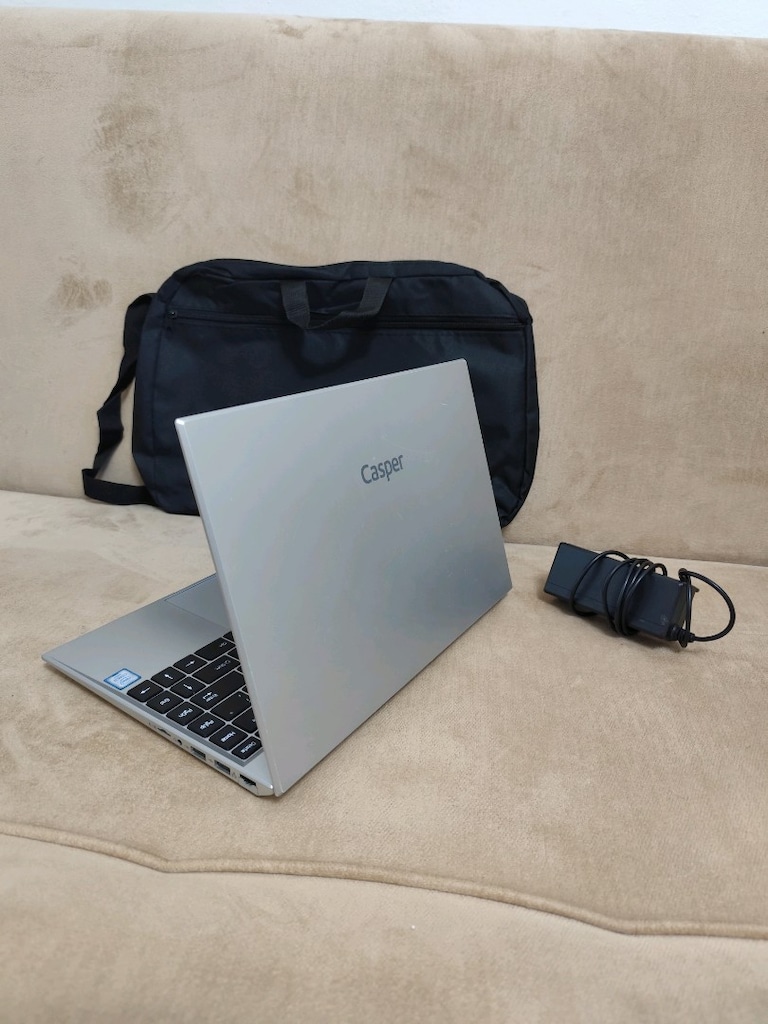 4 Saat Batarya Pil+ İ5 6.Nesil + 8 GB + 256 GB M2 SSD - 10
