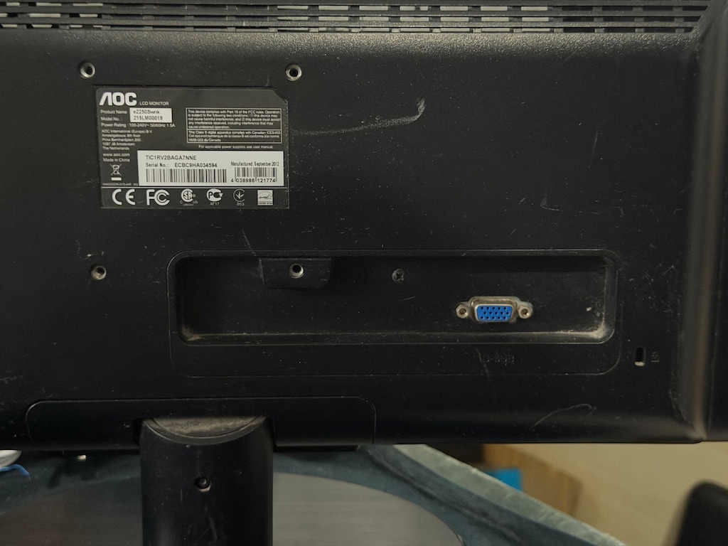 AOC 21.5" E2250SWN GENİŞ EKRAN LED MONİTÖR - 3