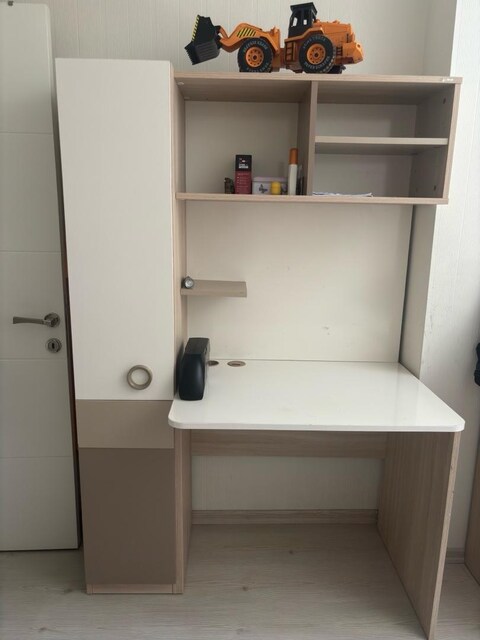 ÇALIŞMA MASASI , 5Lİ ÇEKMECE , KIYAFET DOLABI
