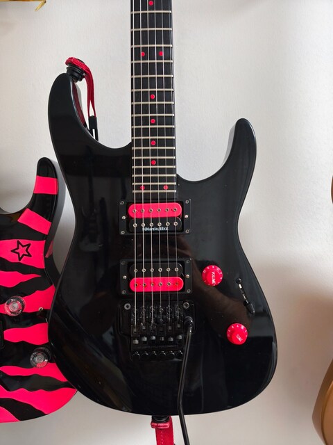 Takasa Açık Charvel Model A
