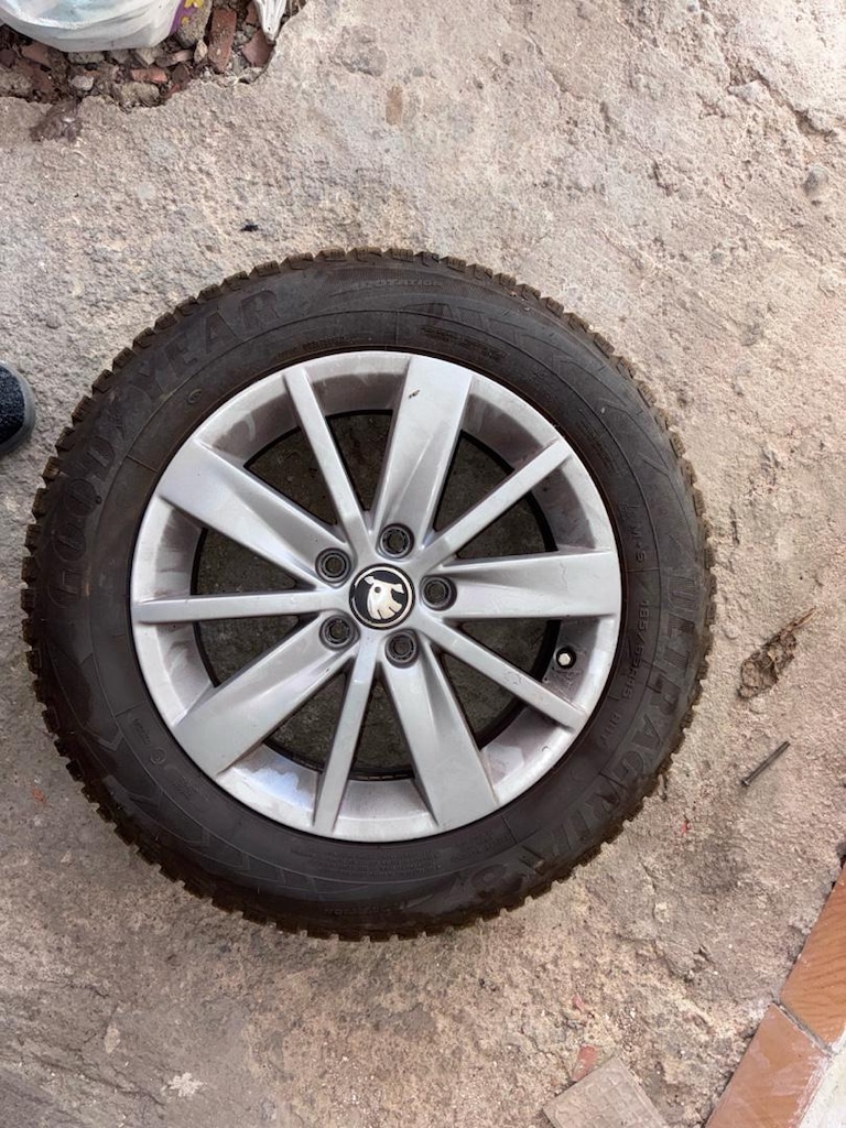 15 inc vw polo jant ve kis lastik takimi - 3
