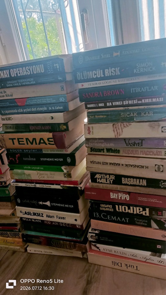 110 adet kitap - 8