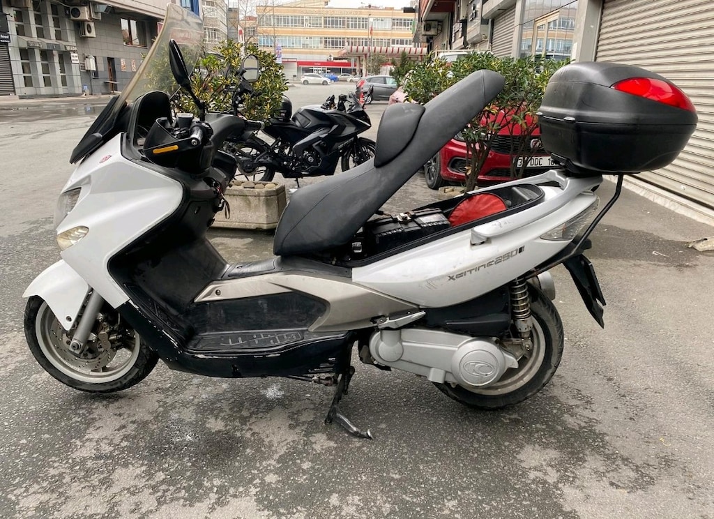 kymco xciting 250 - 3
