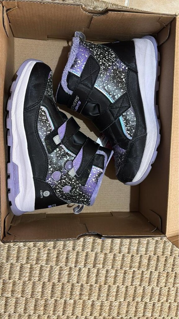 Skechers Waterproof 33 Nr