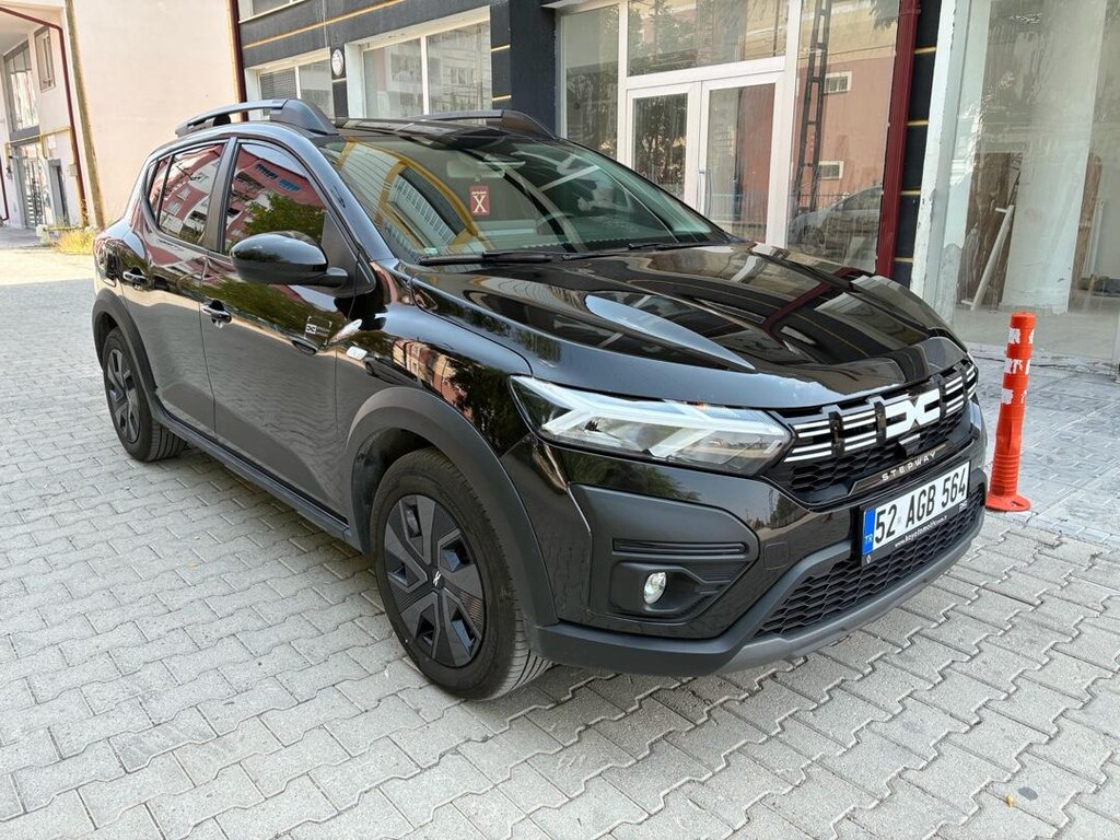 İlk Sahibinden Otomatik 2025 17.000 KM Hatasız Boyasız Garantili - 14