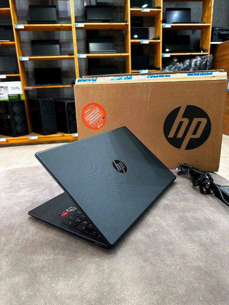Hp laptop Ryzen 5 7520 8 GB RAM 512 GB SSD FHD 9 AY GARANTİ - 3