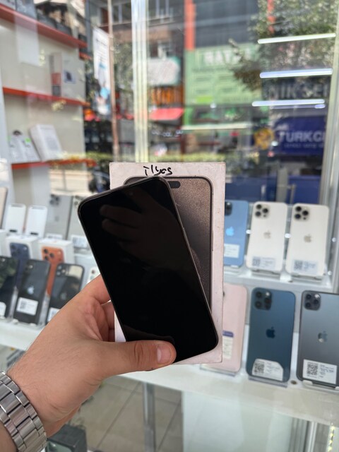 İPHONE 15 PRO MAX 256GB PİL%85 NATURAL YD!