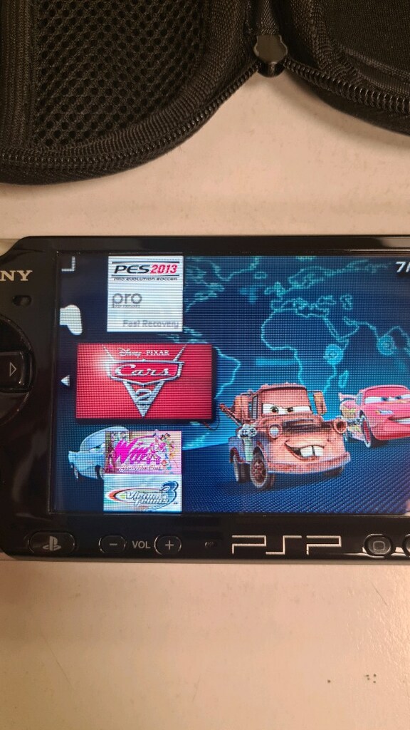 PSP 3004 Slim oyun konsolu - 16