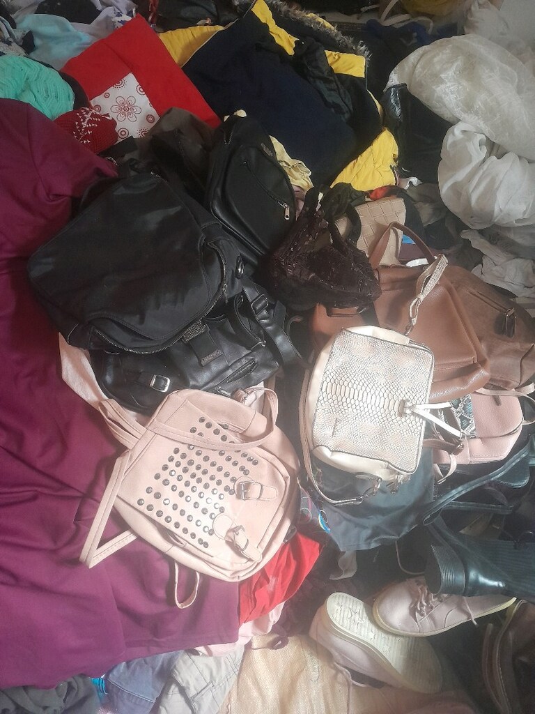çanta cüzdan ayakkabı kıyafet