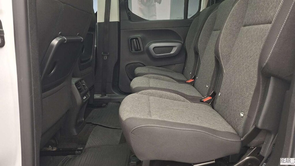 OPEL COMBO ULTIMATE 1.5 130 DIZEL ULTIMATE AT8 - 13