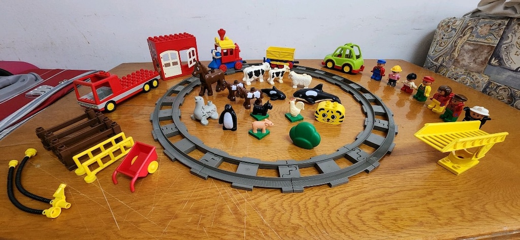 LEGO GROUP-DUPLO KLASİK ÇANTALI SET 210 PARÇA - 2