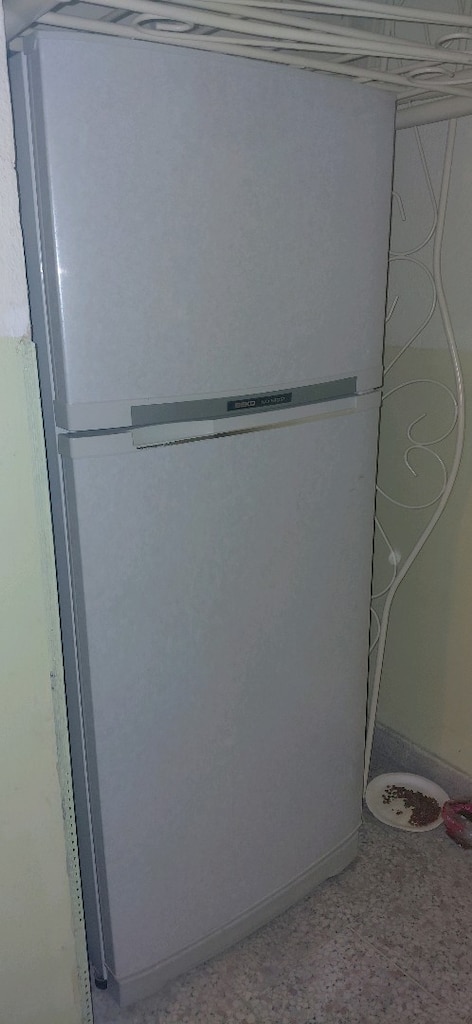 Temiz Beko No-Frost Buzdolabı (Ufak Bir Bakım/Masraf İster) - 5