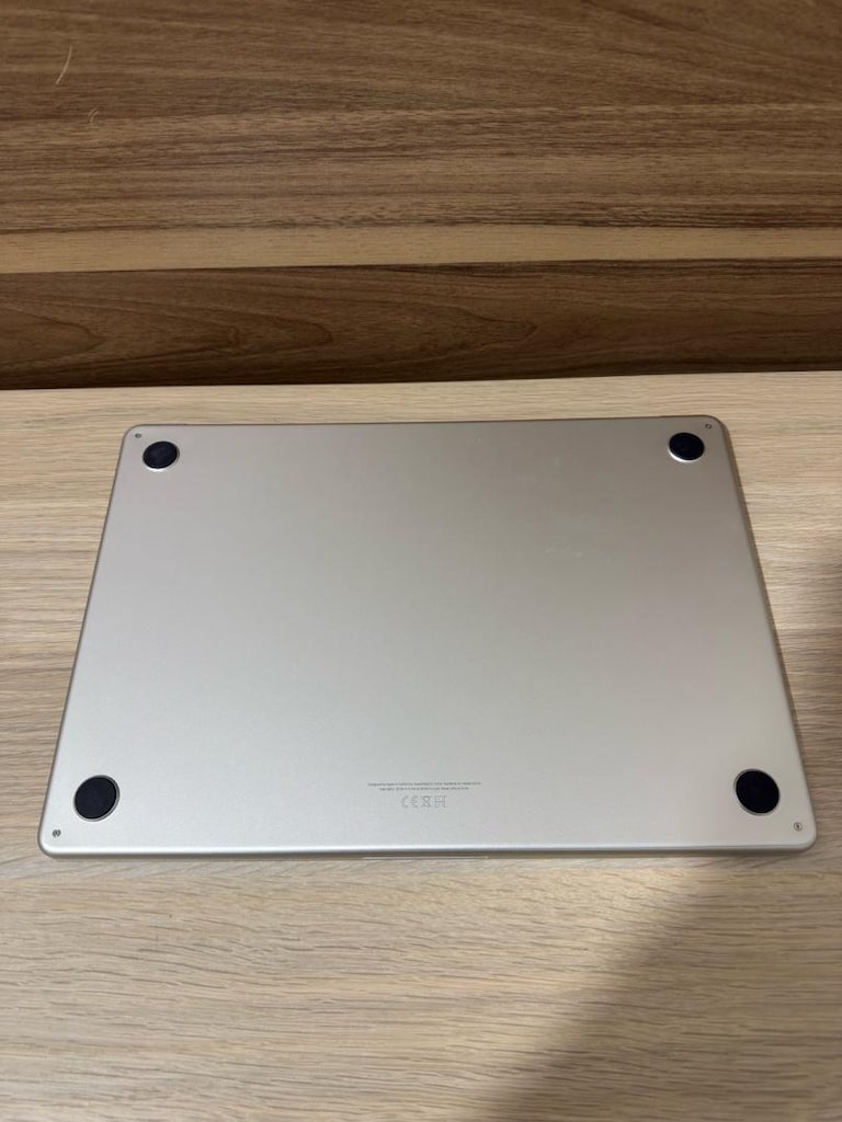 MacBook Air / M3 / 15 inç / 16 GB Ram / 256 GB Ssd - 7