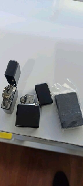 zippo çakmak (benzinli)