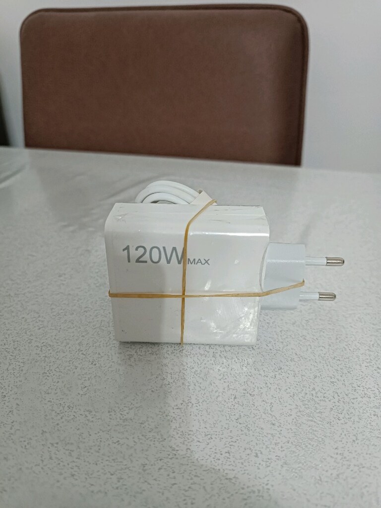 120W Max Beyaz Şarj Adaptörü - 3