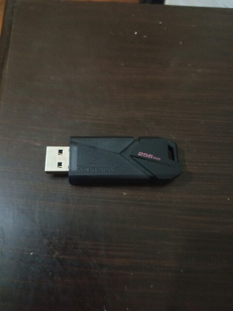 Kingston DTXON-256GB Portable USB 3.2 Gen 1 DataTraveler Flaş bellek