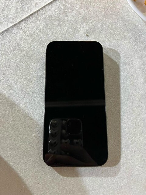 TEMİZ KULLANILMIŞ IPHONE 15 PRO