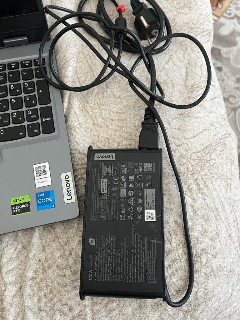 Lenovo LOQ i5-12450HX | RTX 3050 6GB | 16GB RAM | 1TB SSD | Temiz - 5