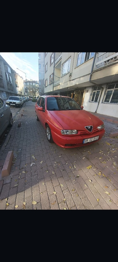 HP Laptop ALFA ROMEO 146 1996 model 1.6 BOXER MOTOR - 7