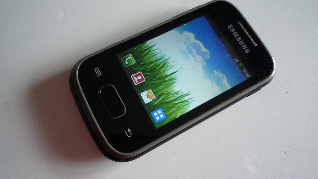 Samsung Galaxy Pocket S5300 Cep Telefonu - 5