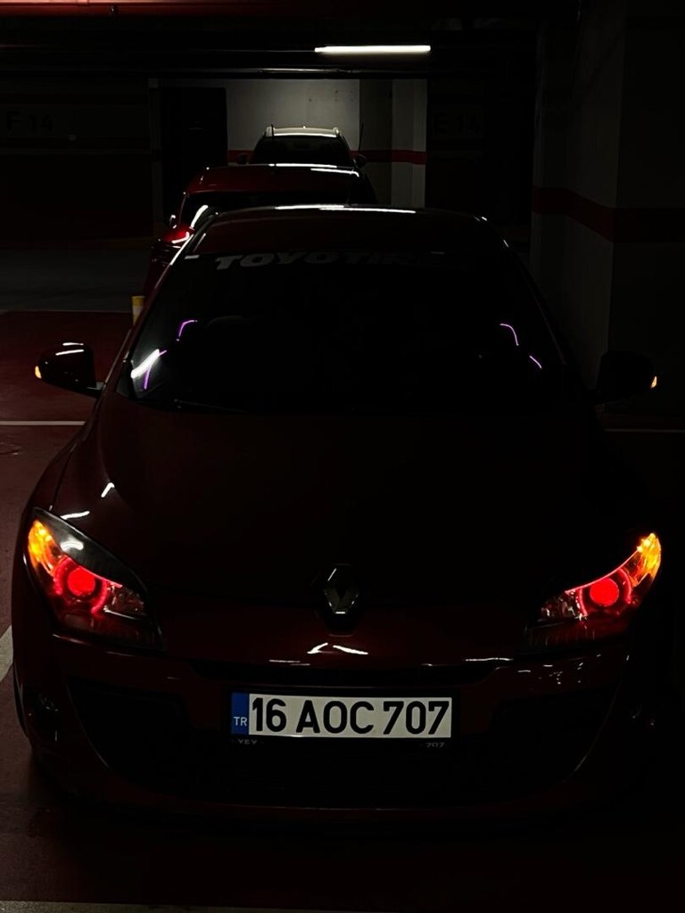 megane 3 110Hp 6 ileri şanzıman - 2