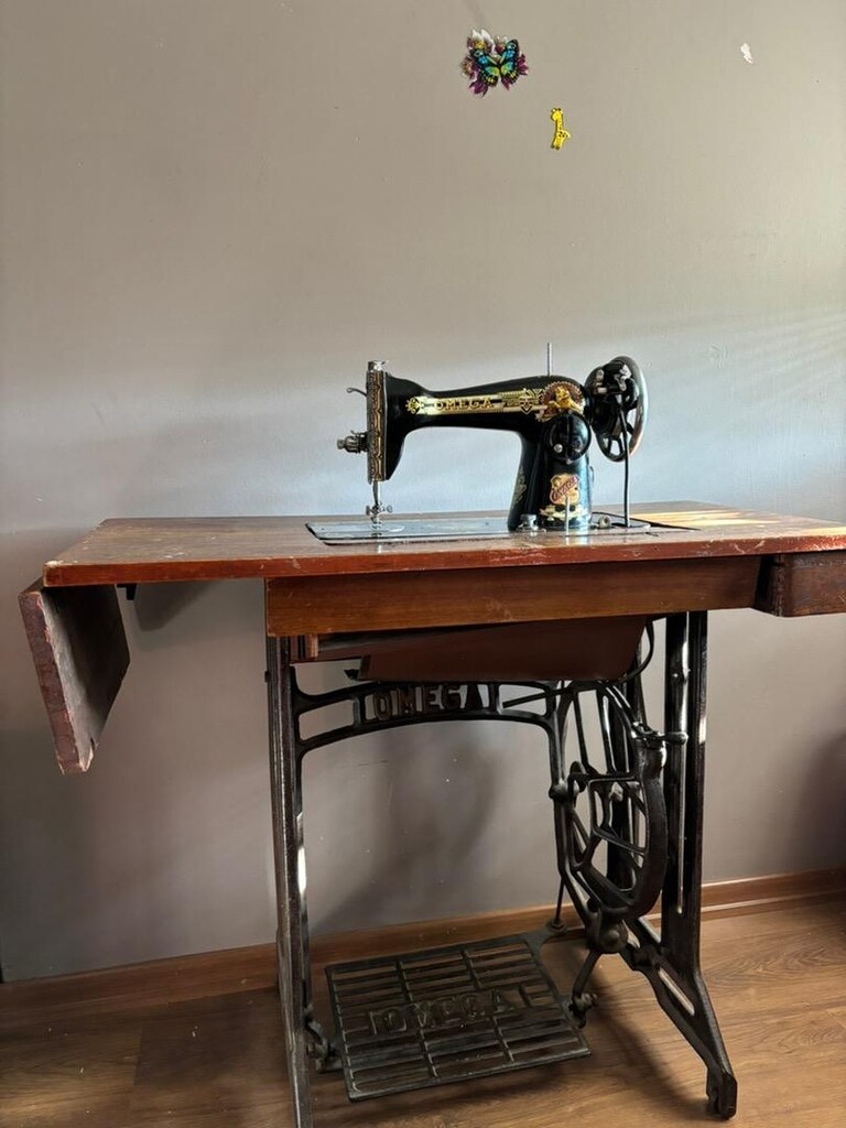 Antika dikiş makinası - 2