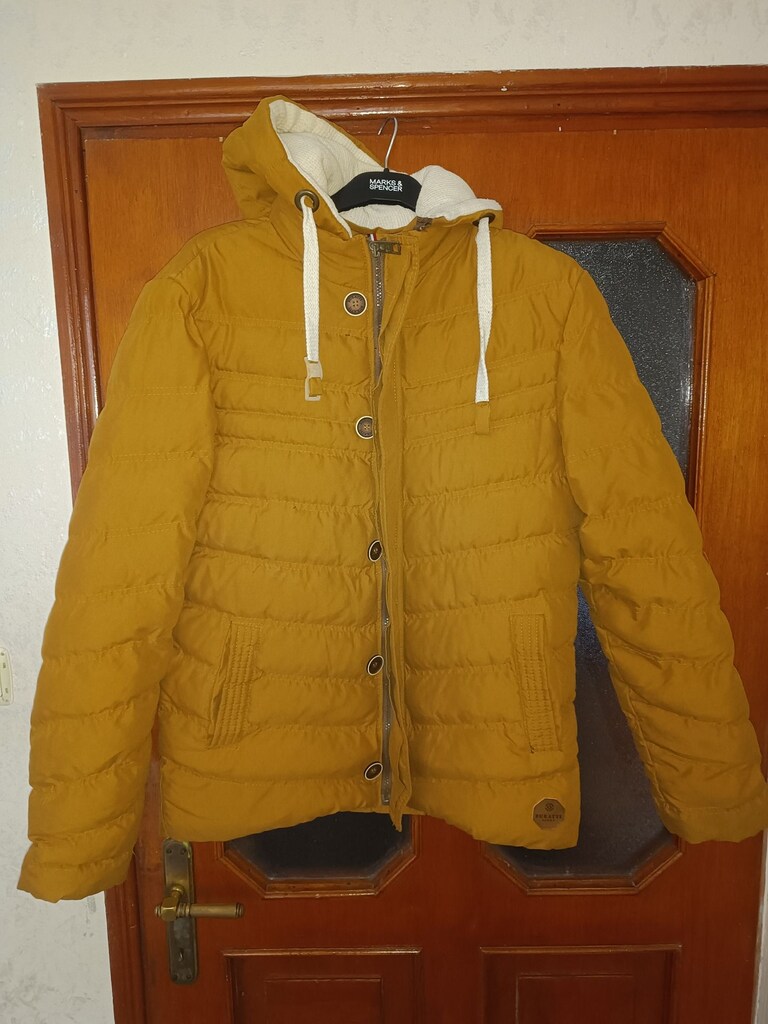 Buratti Sport 1981 Erkek Dolgulu Kışlık Kapüşonlu Mont (L Beden)