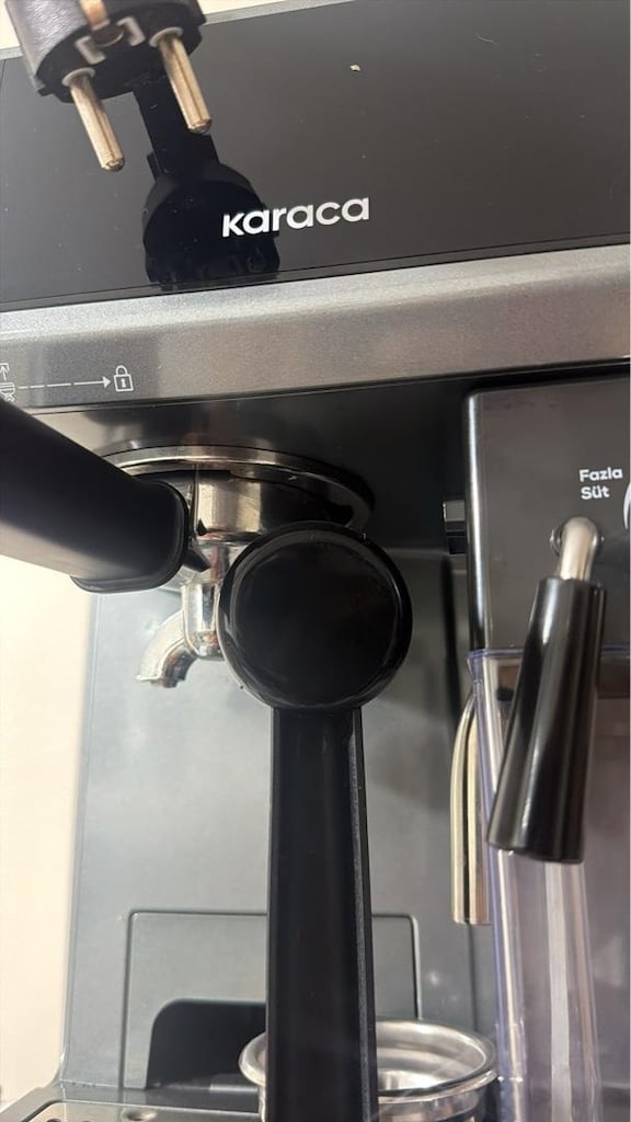 Karaca MyCaffe Barista S10 Otomatik Espresso Makinesi Temiz - 4