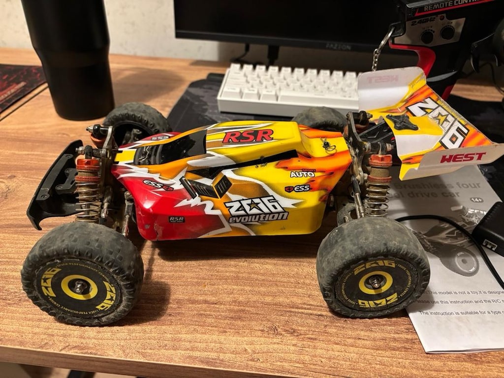 Rc araba 75 KM HIZ wltoys 144010 - 3