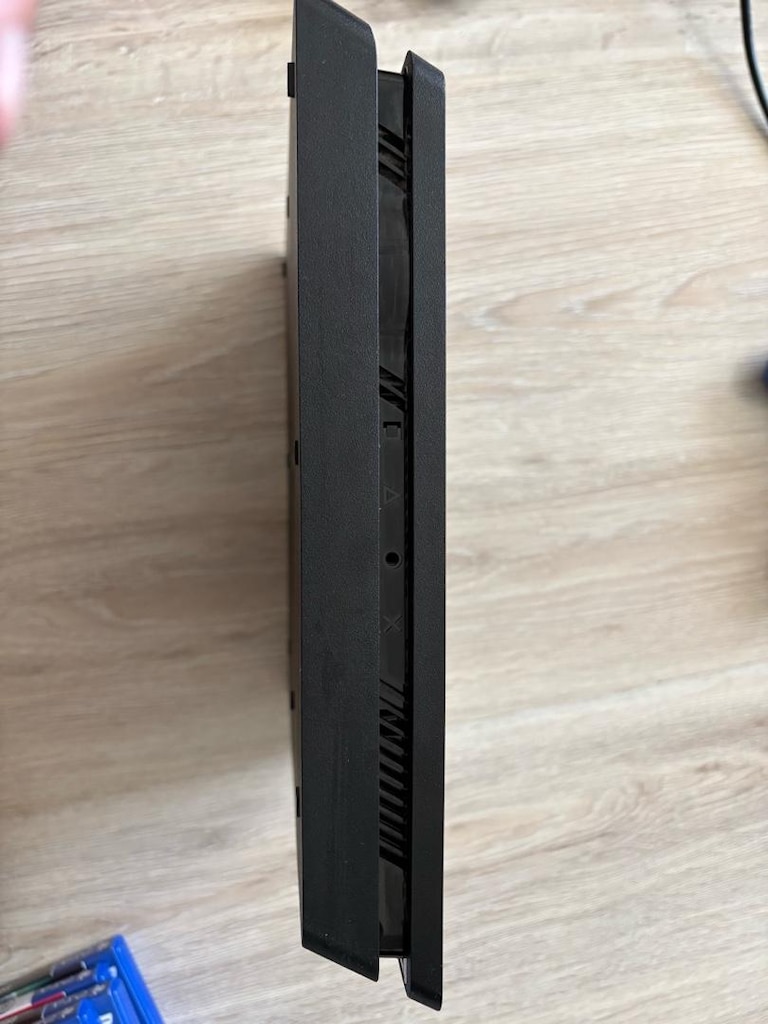 PS4 Tek kişi tarafından kullanılmış kusursuz 500GB. Cd ve Store destek - 5