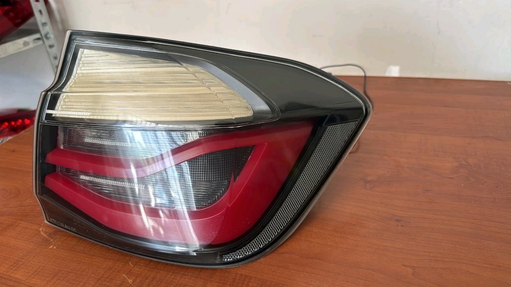 BMW F30 LCİ BLACKLİNE SAĞ DIŞ STOP HATASIZ KARGO OLUR - 4