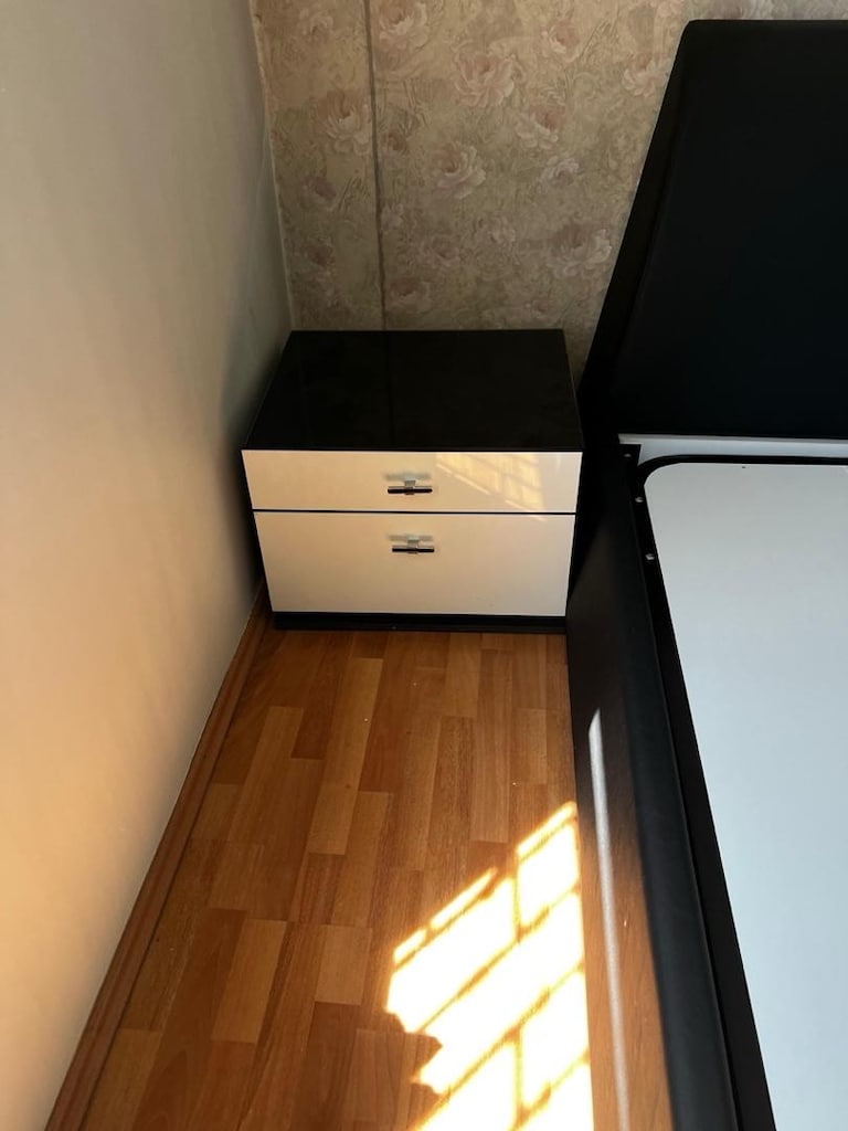 Enza Home Çift Kişilik Sandıklı Baza + Başlık + 2 Komodin - 5