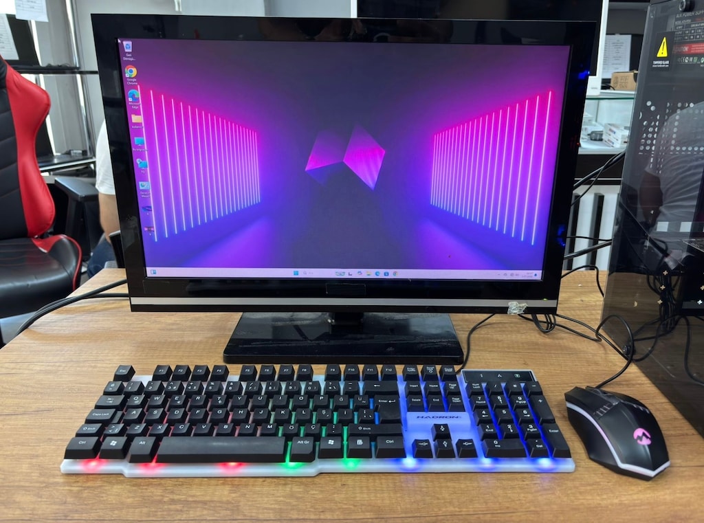 MASAÜSTÜ BİLGİSAYAR 16 GB RAM İ5 4570 4 GB EKRAN KARTLI 22 İNÇ EKRAN - 2