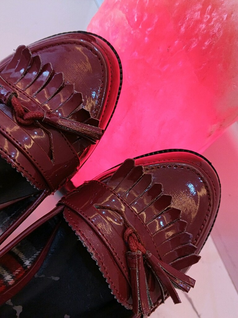 BAMBİ Bordo renk rugan püsküllü loafer ayakkabı 38 numara — görsel 2/6
