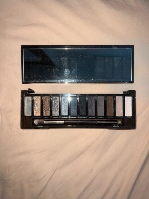 Urban Decay Naked Smokey