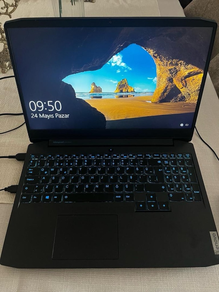 Sahibinden Tertemiz Lenovo IdeaPad Gaming 3 | i7-10750H | 16GB RAM - 6