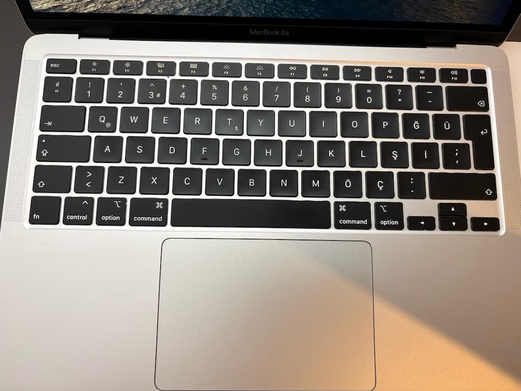 MacBook Air 2020 i3 8GB 256GB SSD | Kutu + Şarj - 5
