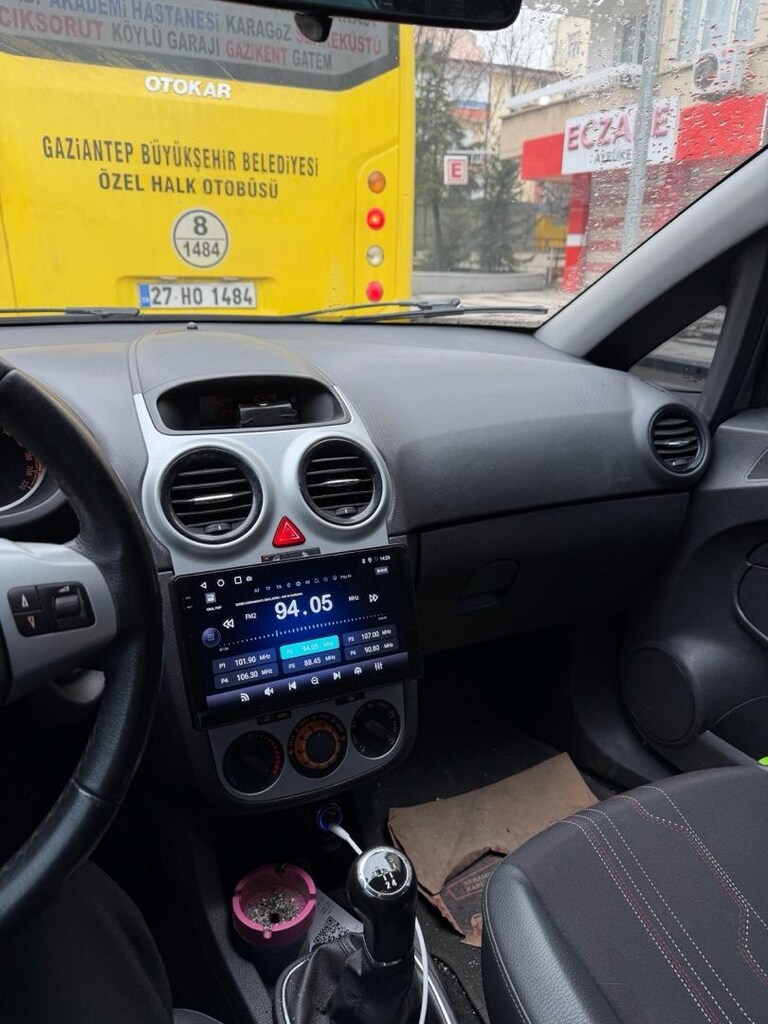 2012 model 13 çıkıslı 1.3 dizel corsa değişensiz boyasız - 7