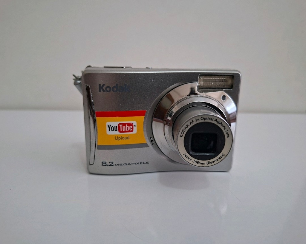 Kodak EasyShare C140 Dijital Fotoğraf Makinesi 8.2 Megapiksel 3X Zoom - 4