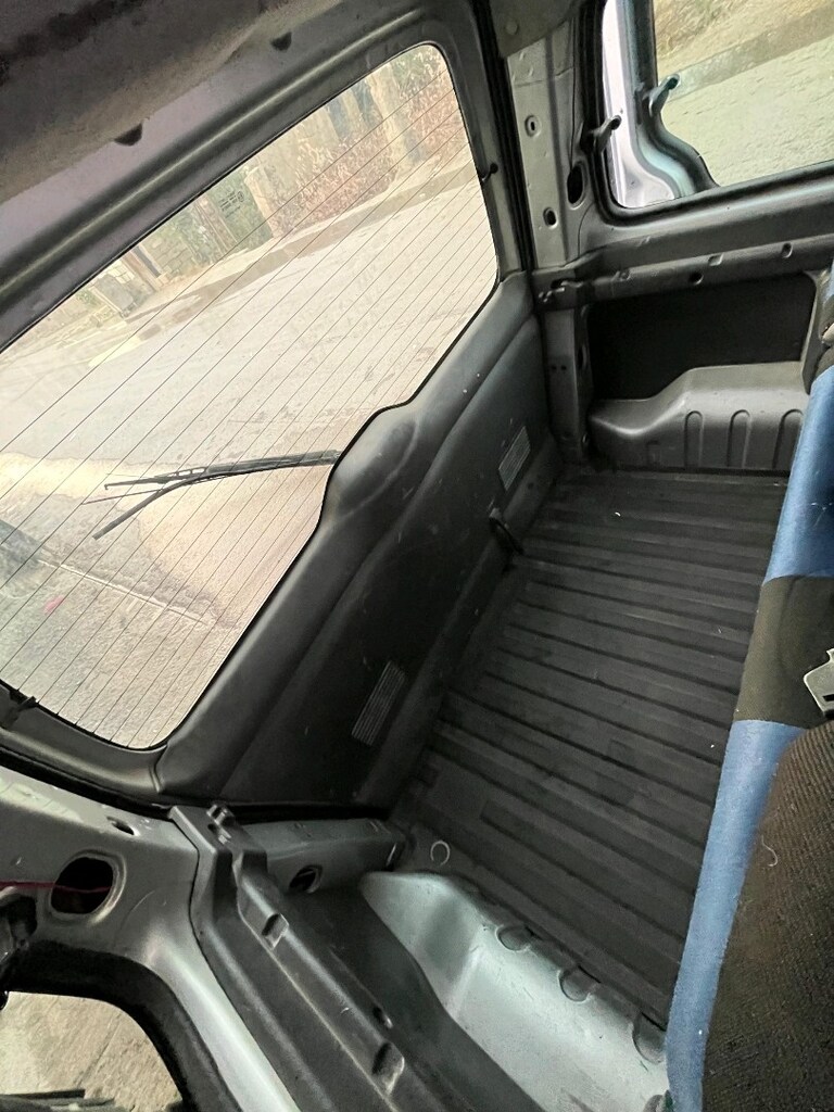 2004 model Komple boyalı 246 binde km orjinal 15 bin masrafı var. - 2