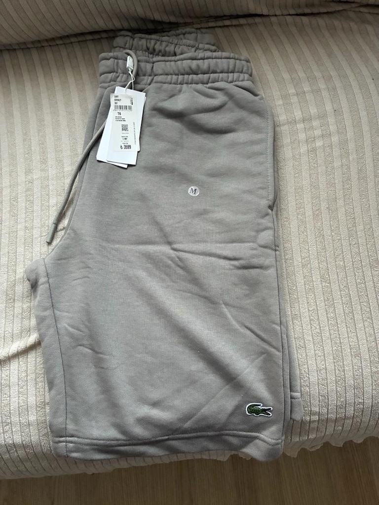 Lacoste şort - 2