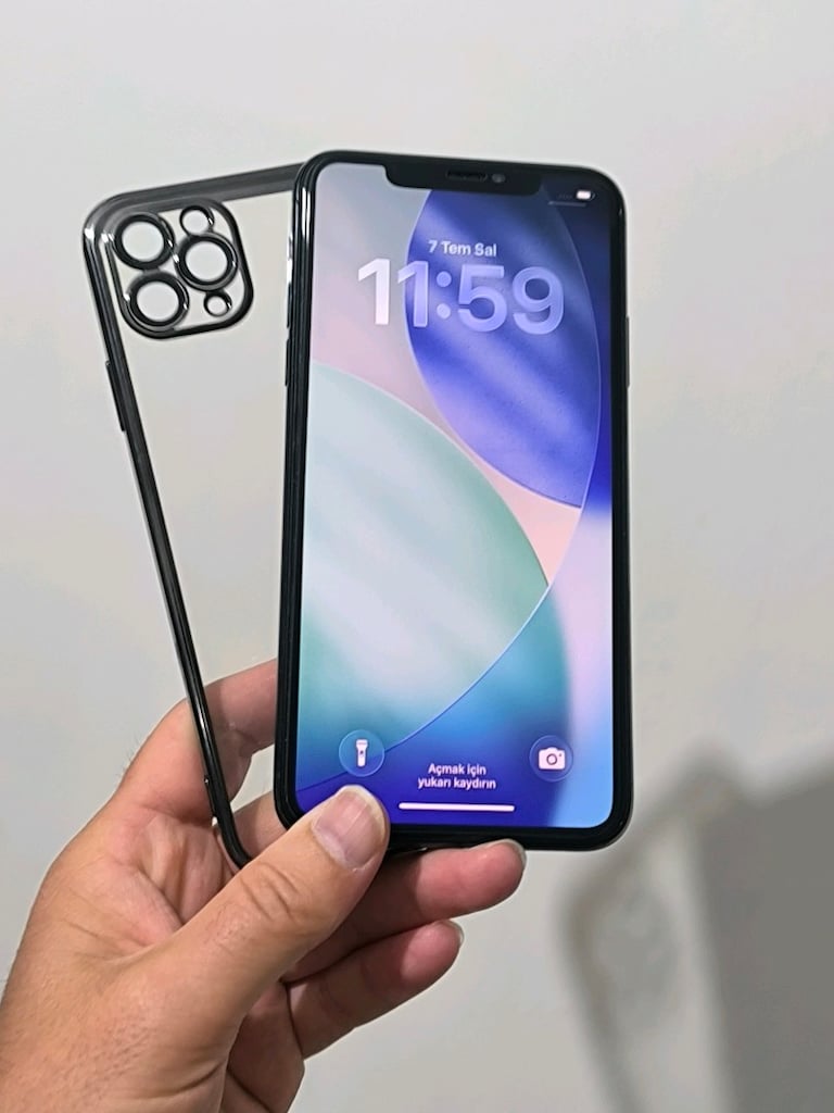 İPHONE 11 PRO MAX 64 GB ÇİZİKSİZ TERTEMİZ SIKINTISIZ TAKAS OLUR - 2