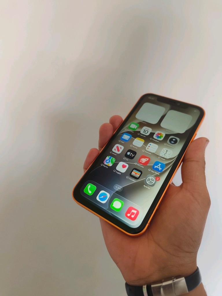 İPHONE 11 64 GB TR CİHAZI 17 PRO GÖRÜNÜMLÜ - 2