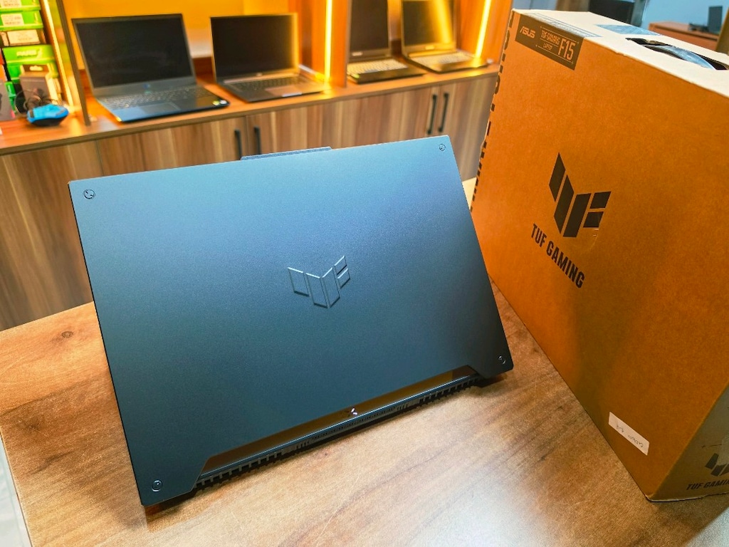 Asus Tuf F15 i7-12700h islemci 16 Ram Rtx3050 Kusursuz Laptop - 6
