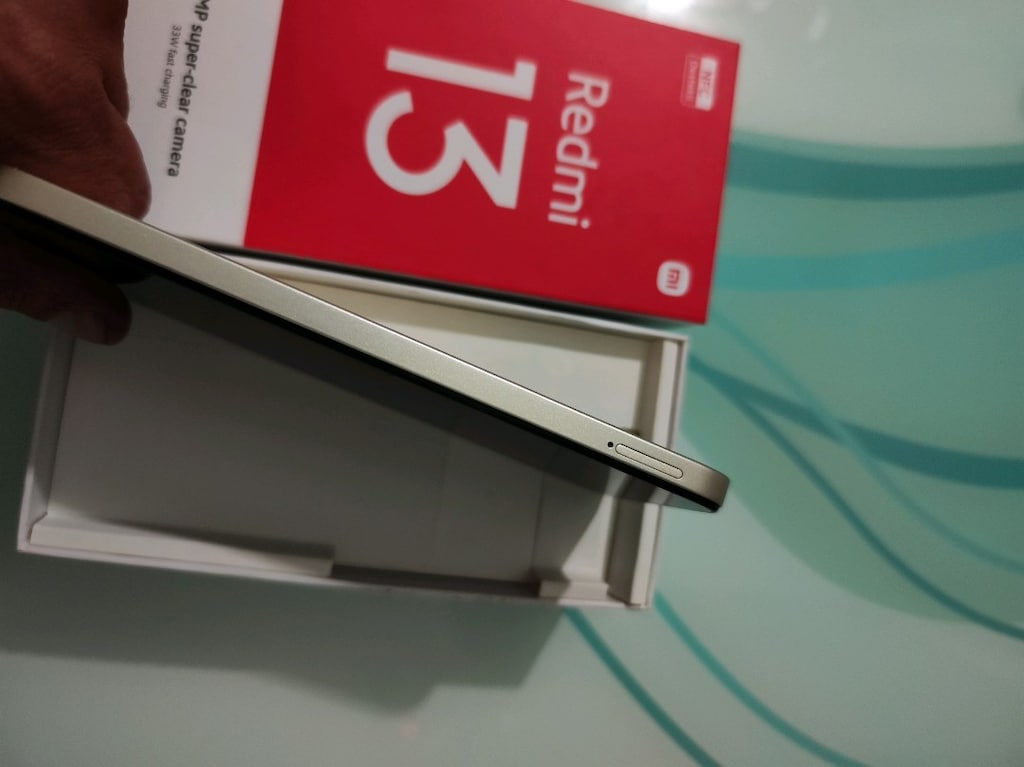 KARTA TAKSİT TR CİHAZİ 11.09.2027 GARANTİLİ REDMİ 13 8/256 GB HAFIZA - 10