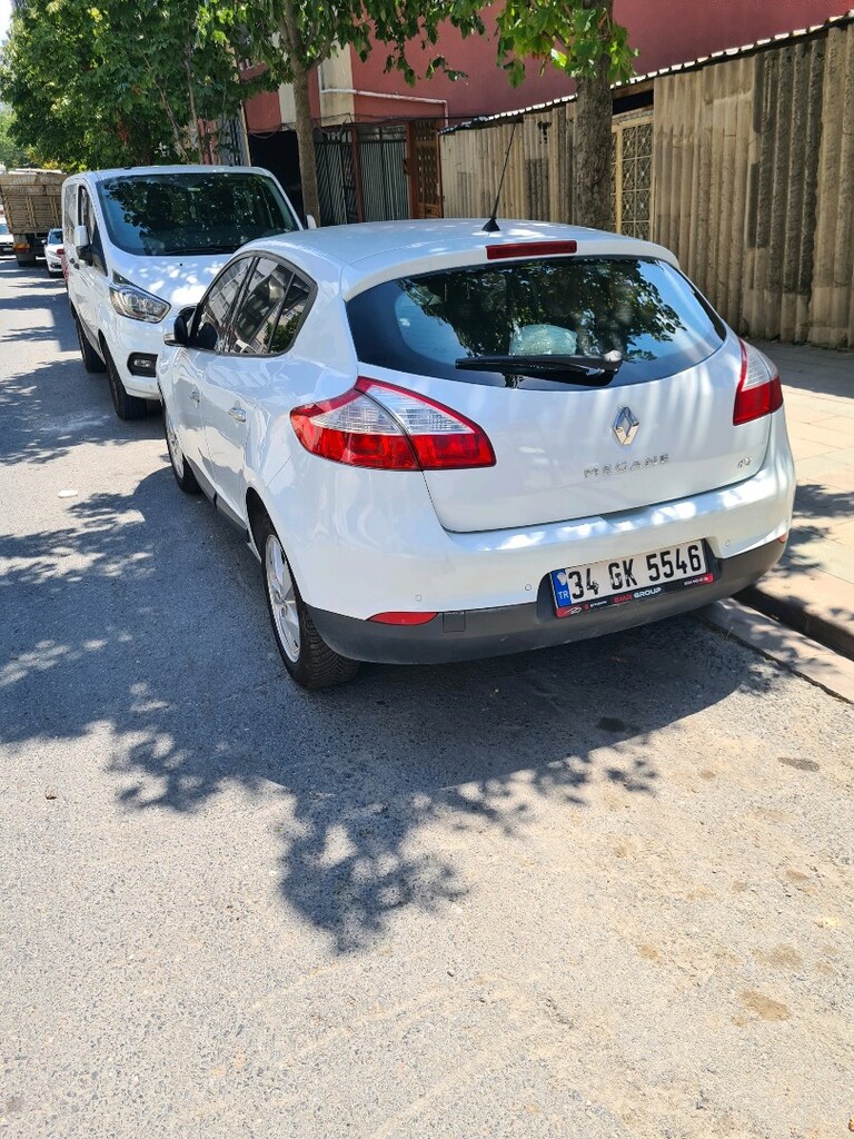 MEGANE 3 - 2